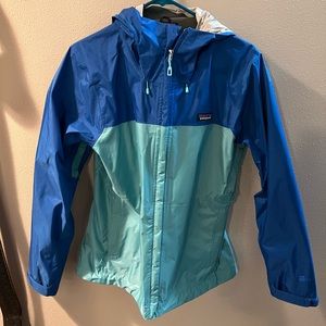 Patagonia womens rain jacket